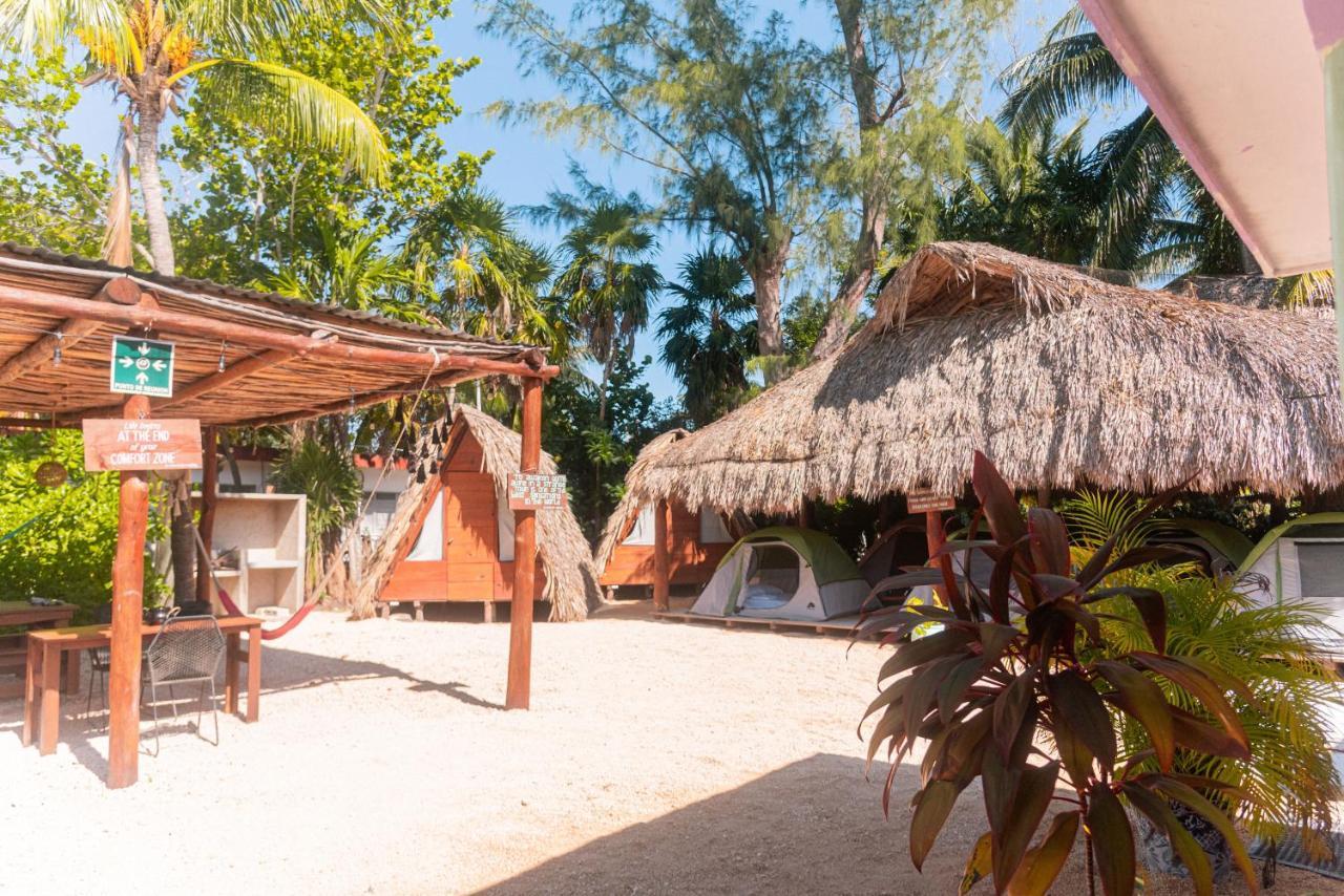Mapache Hostel & Camping جزيرة هول بوكس المظهر الخارجي الصورة
