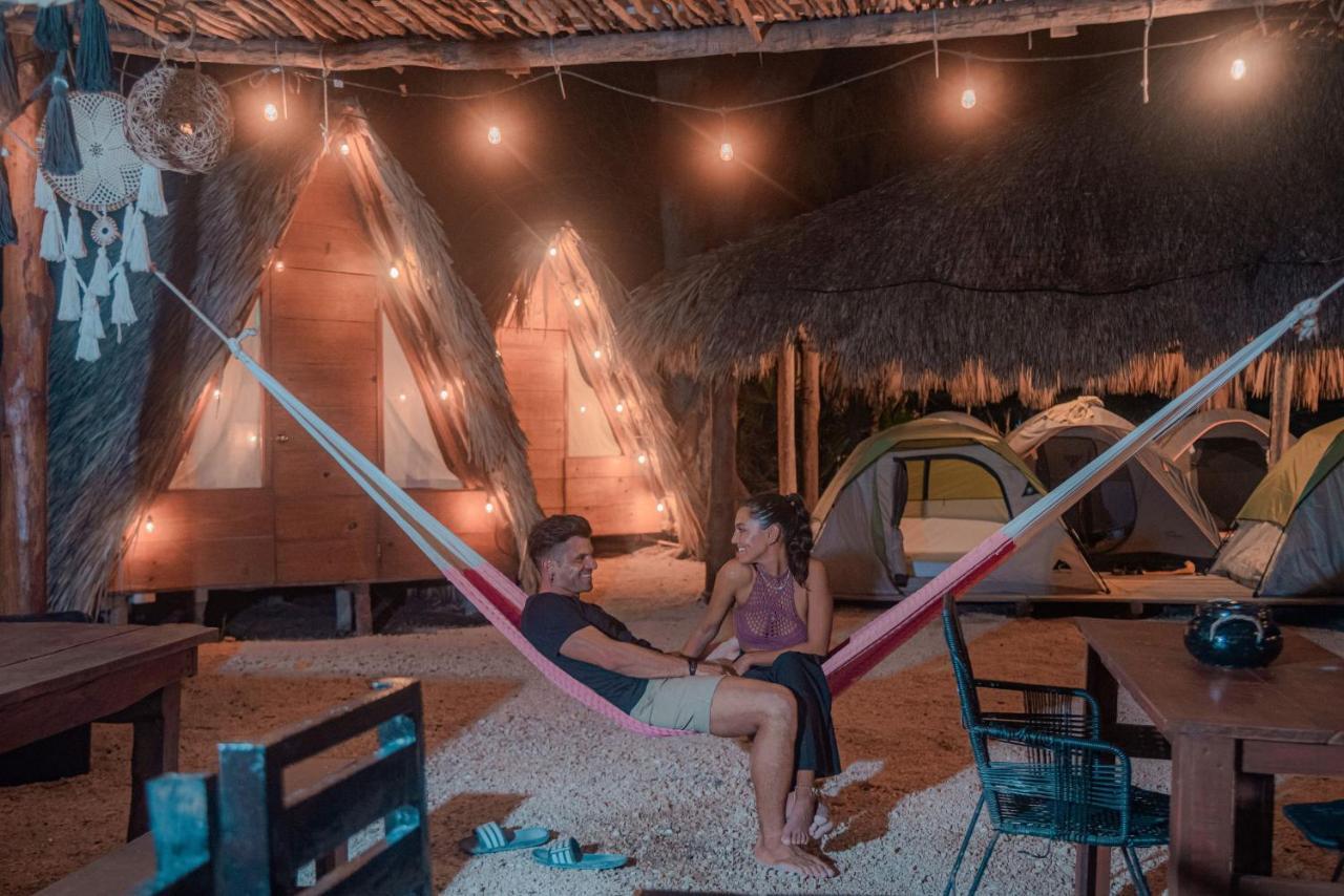 Mapache Hostel & Camping جزيرة هول بوكس المظهر الخارجي الصورة