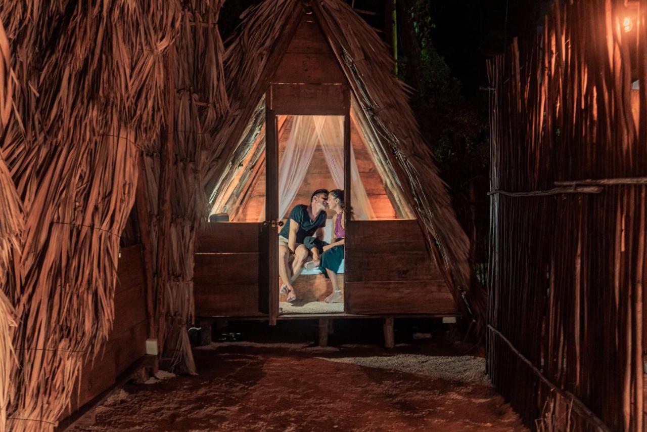 Mapache Hostel & Camping جزيرة هول بوكس المظهر الخارجي الصورة