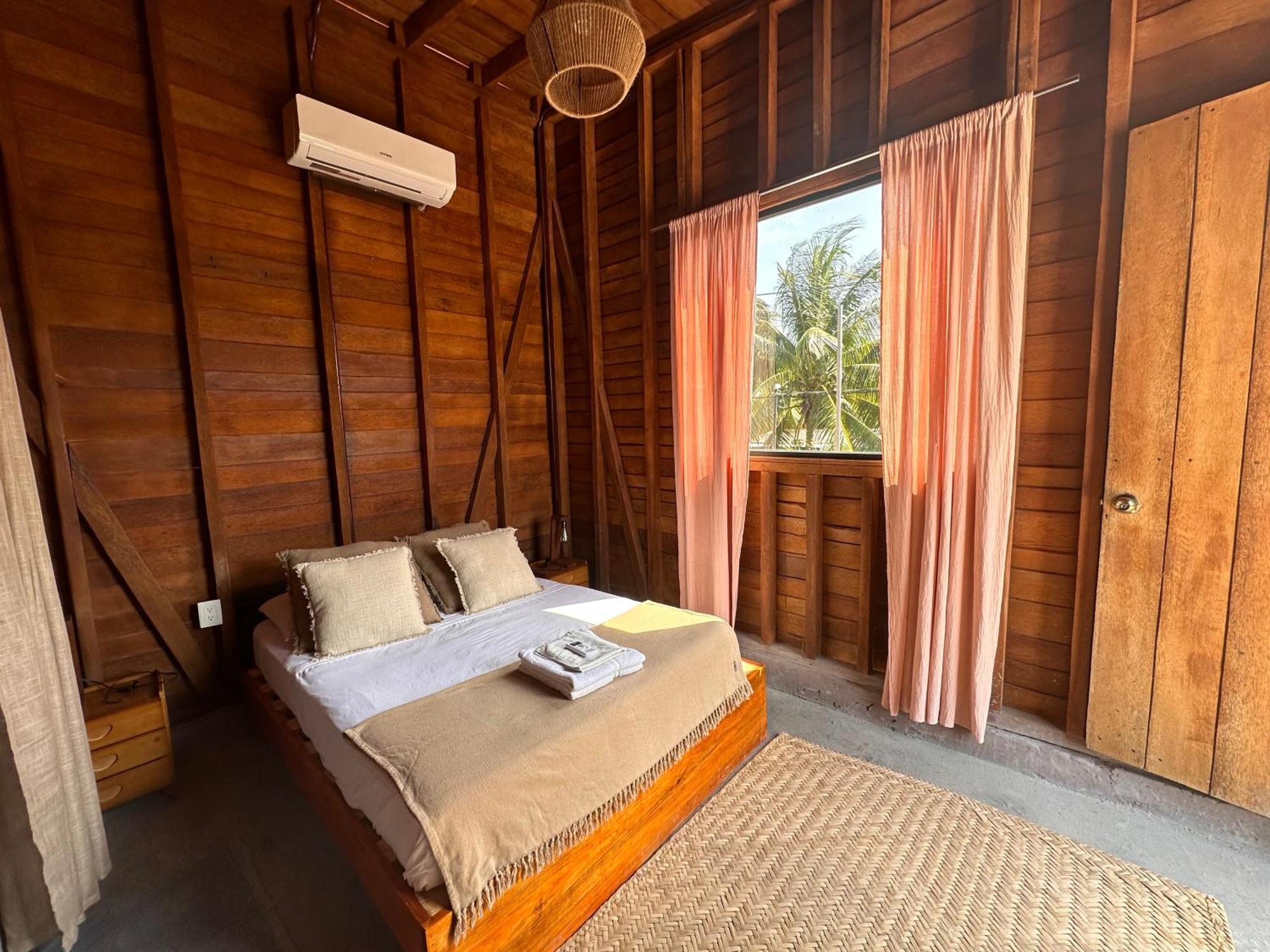 Mapache Hostel & Camping جزيرة هول بوكس المظهر الخارجي الصورة